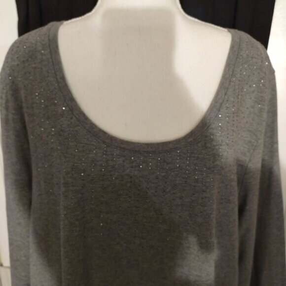 Avenue Grey Long Sleeve Top W/Rhinestone Accents -SIZE: 26/28 - Picture 5 of 6